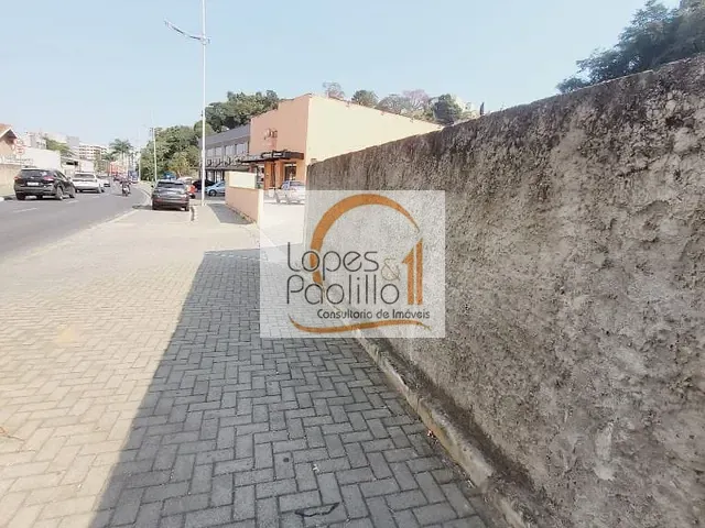 Terreno com 251m², para alugar, no bairro Vila Junqueira em Atibaia