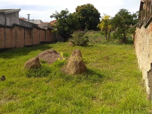 Terreno com 364m², à venda, no bairro Belvedere Club dos 500 em Guaratinguetá