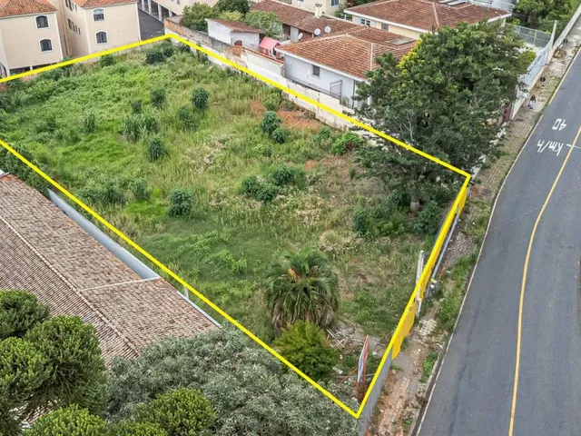 Terreno à venda, no bairro Seminário em Curitiba