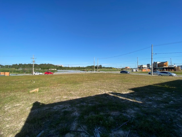 Terreno com 278m², à venda, no bairro Três Vendas em Pelotas