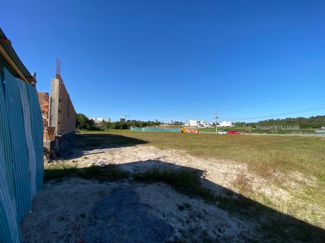 Terreno com 278m², à venda, no bairro Três Vendas em Pelotas