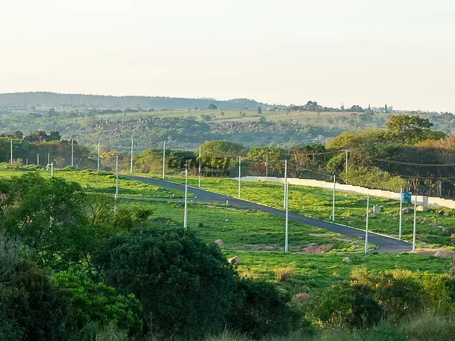 Terreno com 424m², à venda, no bairro Jardim Imperial em Indaiatuba