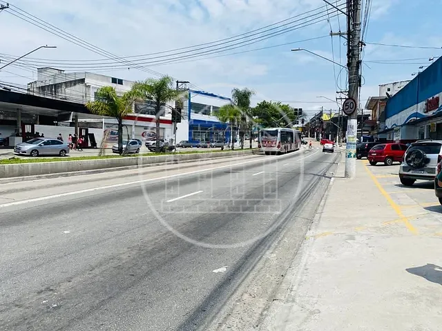 Terreno com 387m², para alugar, no bairro Jardim Angela em São Paulo