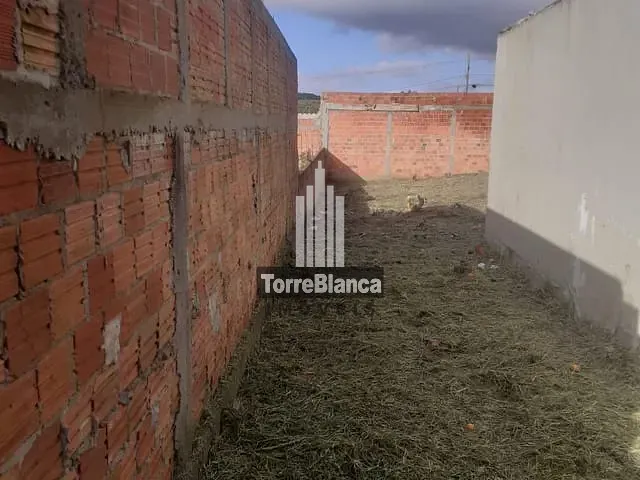 Terreno com 300m², à venda, no bairro Neves em Ponta Grossa