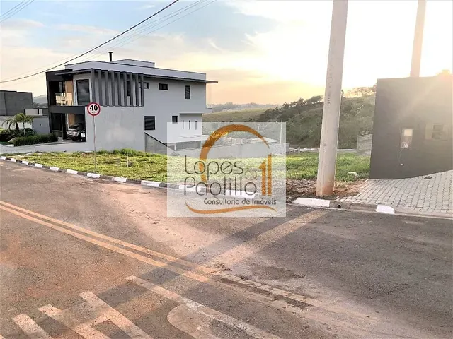 Terreno com 360m², à venda, no bairro Jardim dos Pinheiros em Atibaia