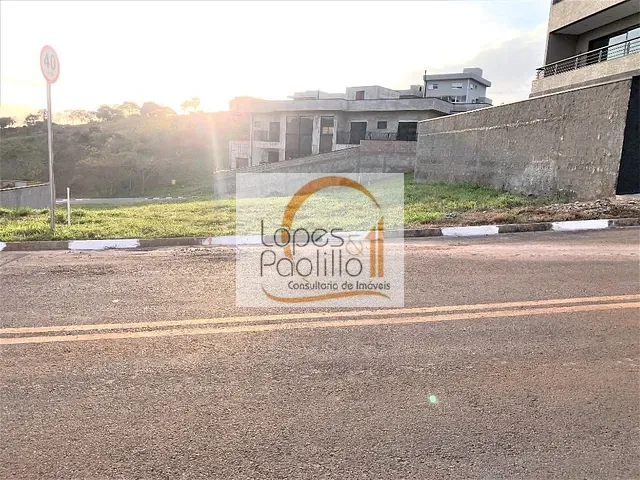 Terreno com 360m², à venda, no bairro Jardim dos Pinheiros em Atibaia