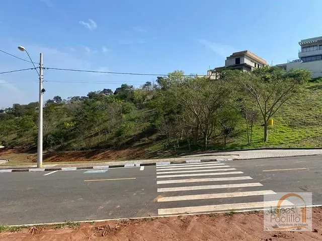 Terreno com 360m², à venda, no bairro Jardim dos Pinheiros em Atibaia
