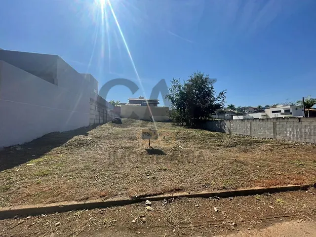 Terreno com 525m², à venda, no bairro Estância das Flores em Jaguariúna