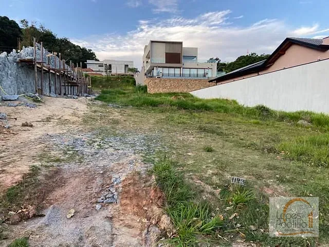Terreno com 720m², à venda, no bairro Itapetinga em Atibaia