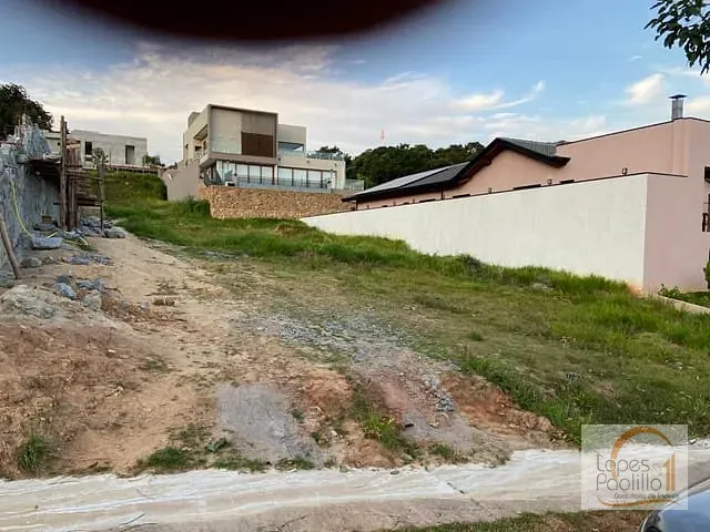 Terreno com 720m², à venda, no bairro Itapetinga em Atibaia