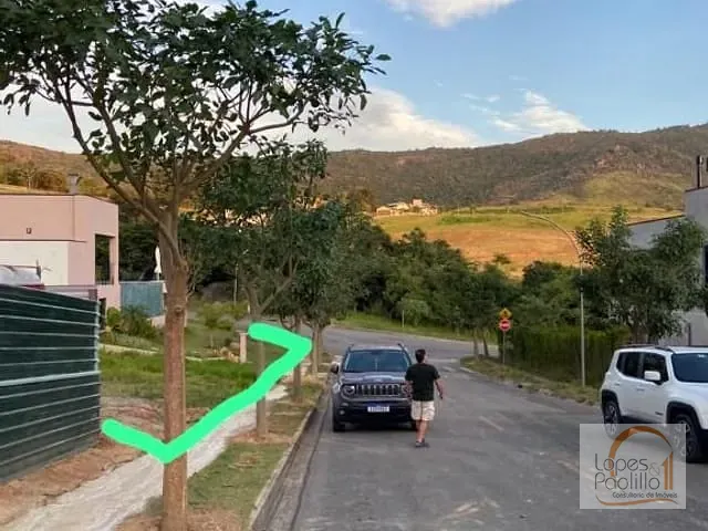 Terreno com 720m², à venda, no bairro Itapetinga em Atibaia