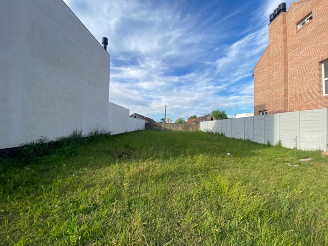 Terreno com 360m², à venda, no bairro Três Vendas em Pelotas