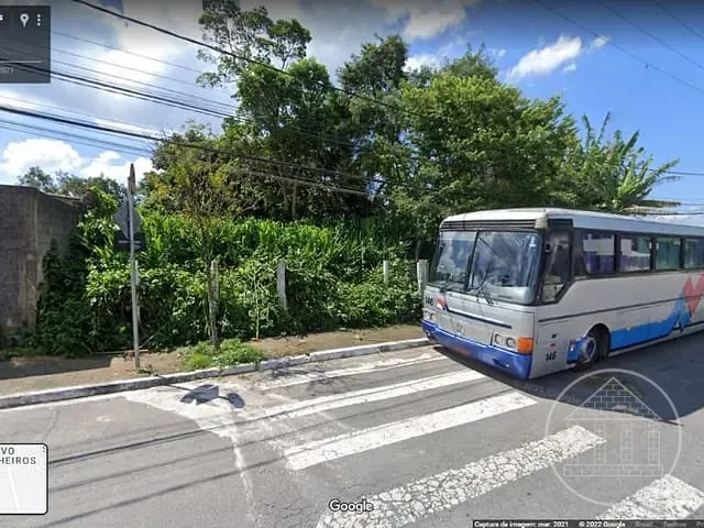 Terreno com 776m², à venda, no bairro Parelheiros em São Paulo