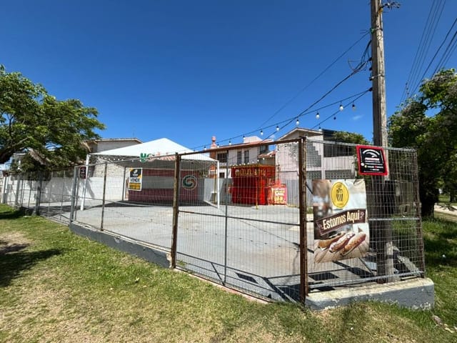 Terreno com 294m², à venda, no bairro Laranjal em Pelotas