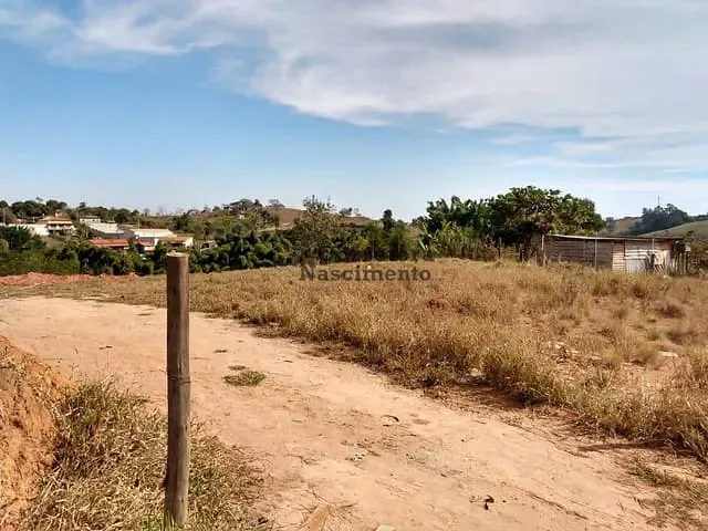 Terreno com 200m², à venda, no bairro Jardim Olympia em Jacareí