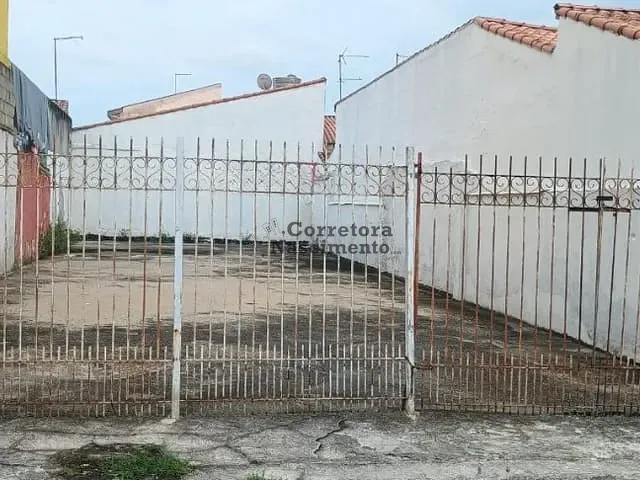 Terreno com 200m², à venda, no bairro Jardim Jacinto em Jacareí
