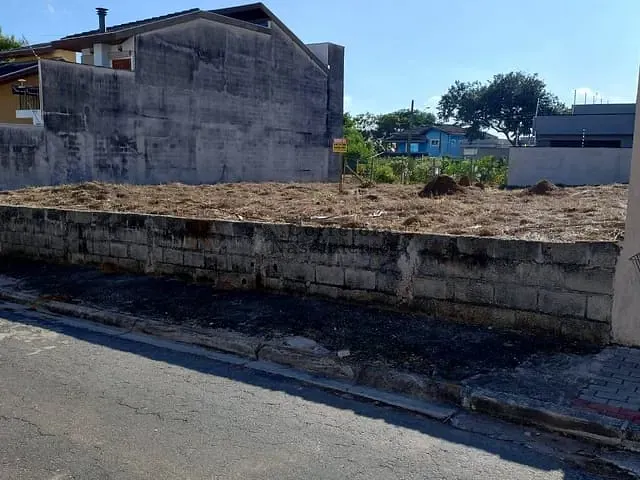 Terreno com 250m², à venda, no bairro Loteamento Villa Branca em Jacareí