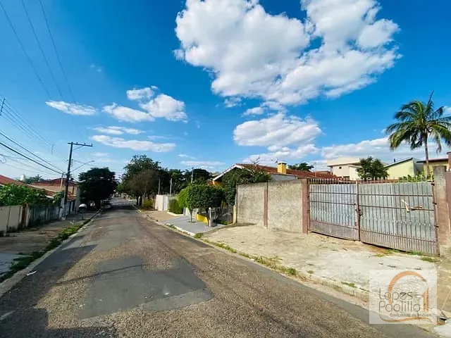 Terreno com 300m², à venda, no bairro Alvinópolis em Atibaia