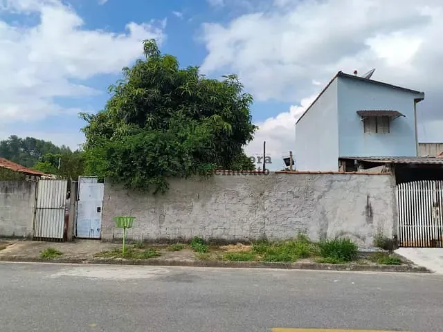 Terreno com 250m², à venda, no bairro Jardim do Vale em Jacareí