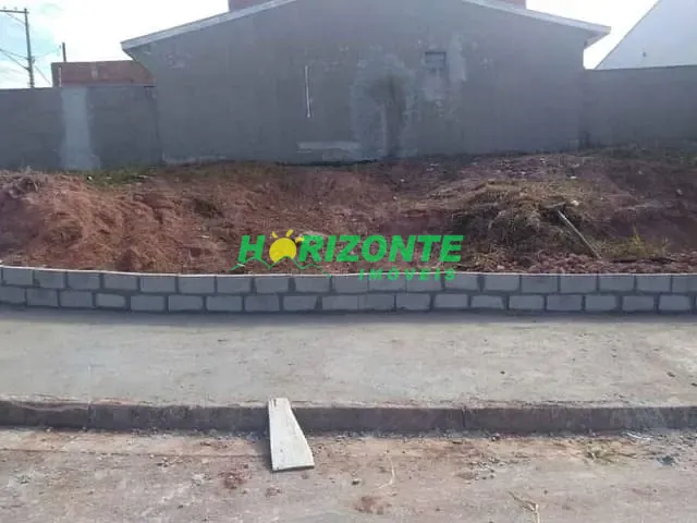 Terreno com 176m², à venda, no bairro Jardim Santa Júlia em São José dos Campos