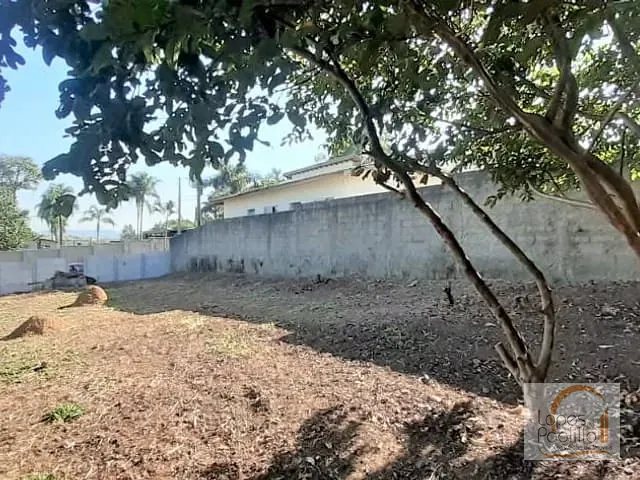 Terreno com 616m², à venda, no bairro Chácara Interlagos em Atibaia