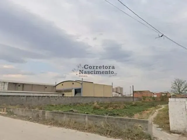 Terreno com 2400m², à venda, no bairro Jardim Emília em Jacareí