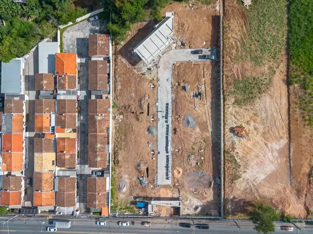 Terreno à venda, no bairro Xaxim em Curitiba