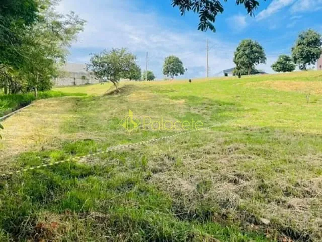 Terreno com 659m², à venda, no bairro Chácaras Cataguá em Taubaté