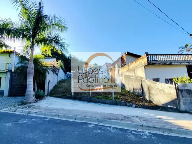 Terreno com 135m², à venda, no bairro Jardim Imperial em Atibaia