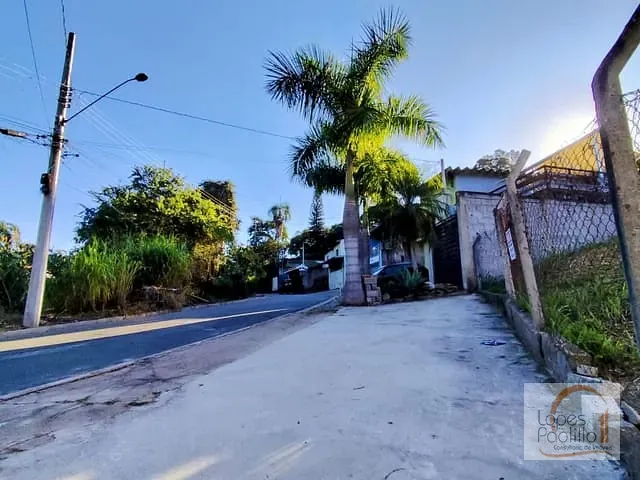 Terreno com 135m², à venda, no bairro Jardim Imperial em Atibaia