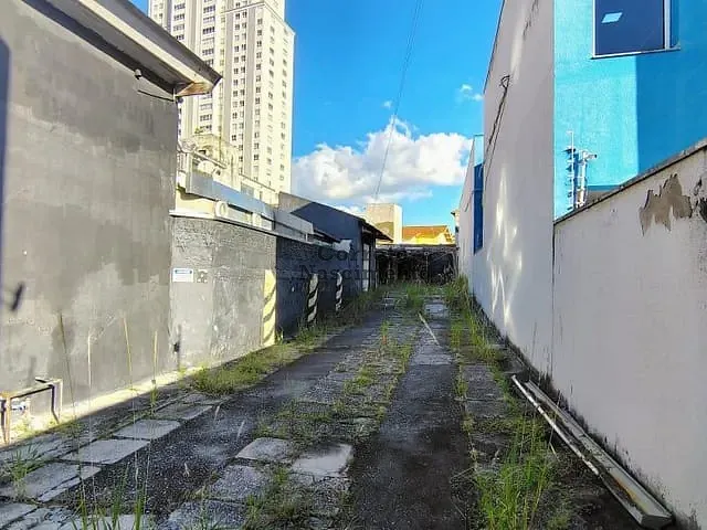 Terreno com 305m², à venda, no bairro Centro em Jacareí