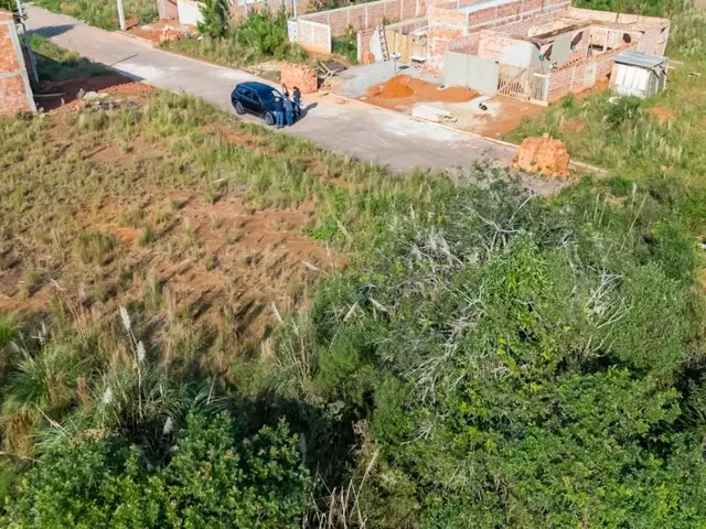 Terreno à venda, no bairro Estados em Fazenda Rio Grande