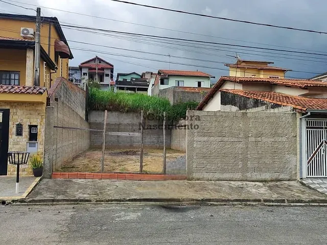 Terreno com 250m², à venda, no bairro Jardim Terras de São João em Jacareí