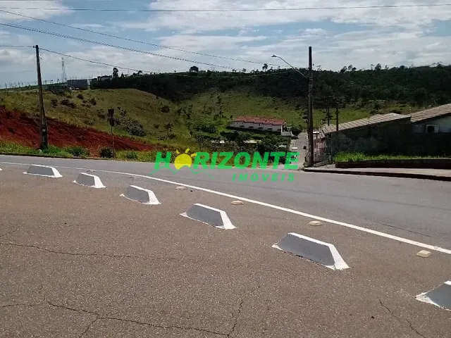 Terreno com 1050m², à venda, no bairro Jardim Santa Júlia em São José dos Campos
