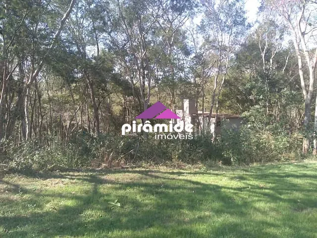 Terreno com 1300m², à venda, no bairro Tapanhão em Jambeiro