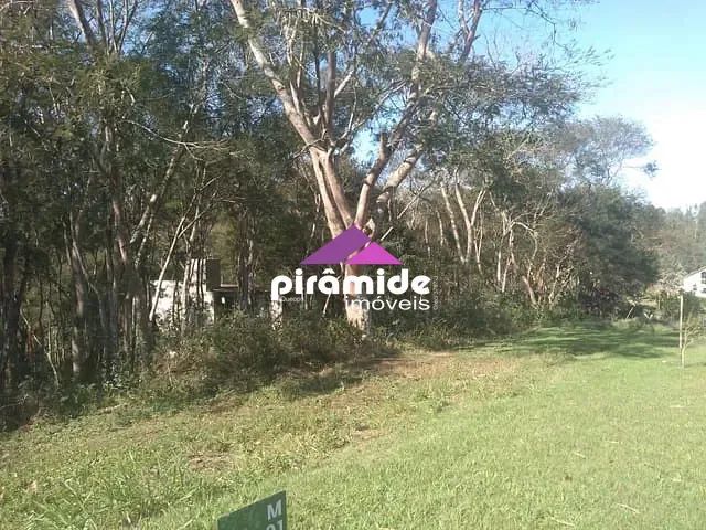 Terreno com 1300m², à venda, no bairro Tapanhão em Jambeiro