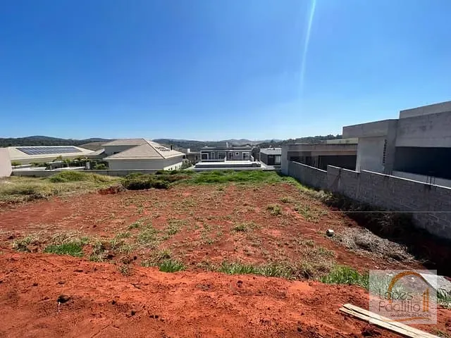 Terreno com 825m², à venda, no bairro Condomínio Equilibrium Residencial em Atibaia