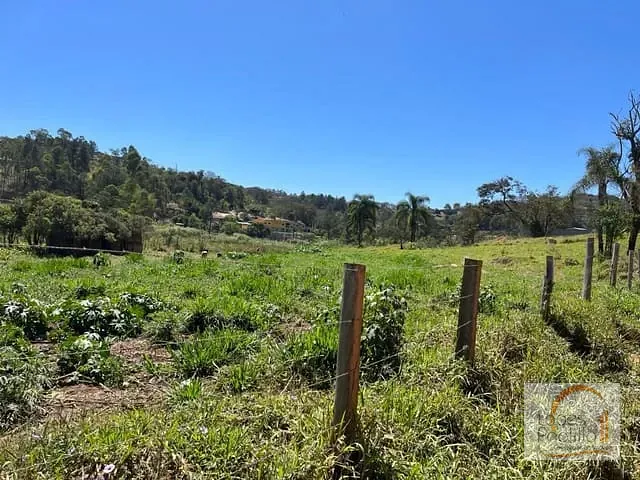Terreno com 6856m², à venda, no bairro Caiocara em Atibaia