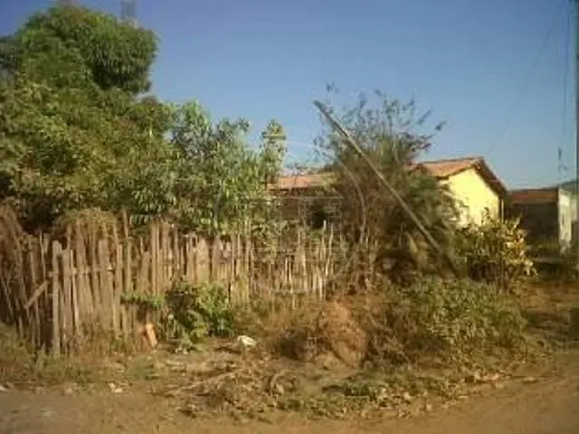 Terreno com 300m², à venda, no bairro Parque Santa Lúcia em Imperatriz