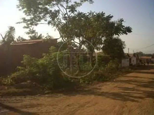 Terreno com 300m², à venda, no bairro Parque Santa Lúcia em Imperatriz