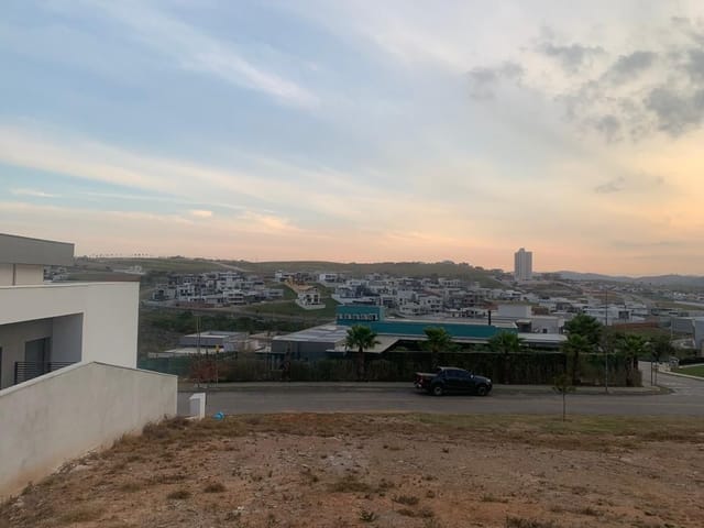 Terreno com 601m², à venda, no bairro Urbanova em São José dos Campos
