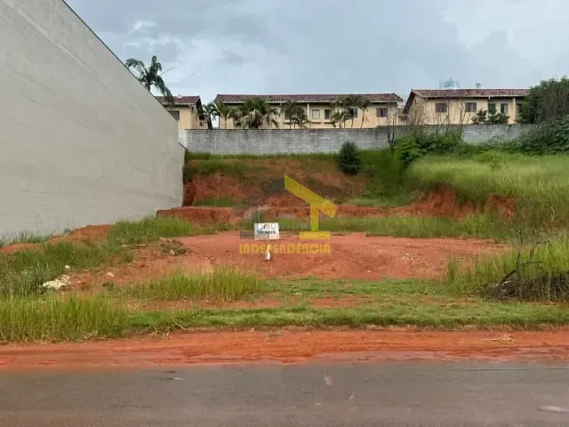 Terreno com 605m², à venda, no bairro Parque dos Canários em Itatiba