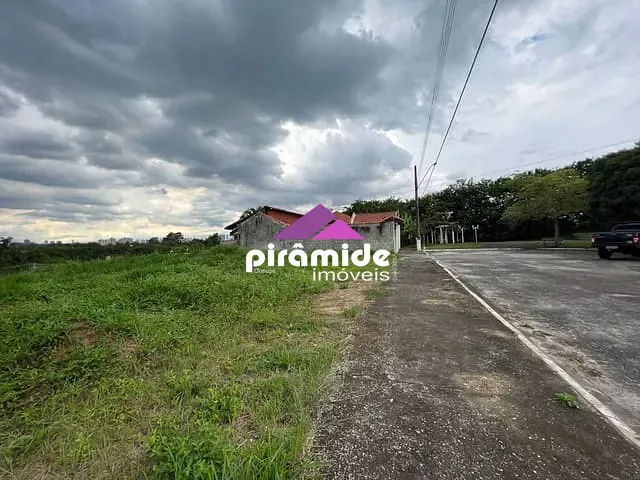 Terreno com 800m², à venda, no bairro Urbanova em São José dos Campos
