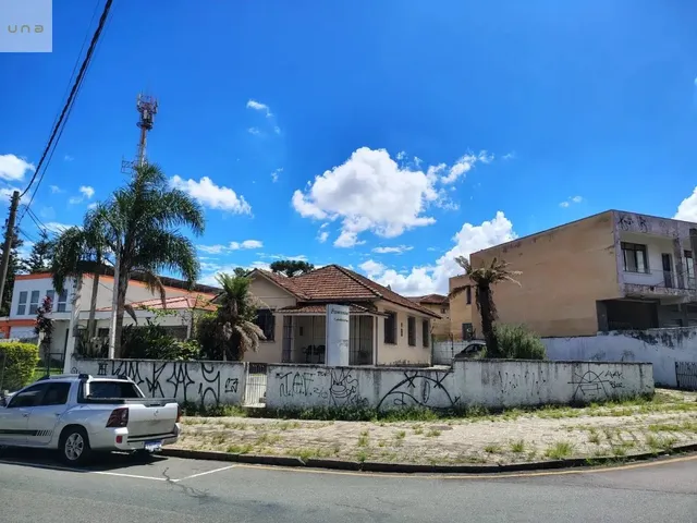 Terreno com 387m², à venda, no bairro Rebouças em Curitiba