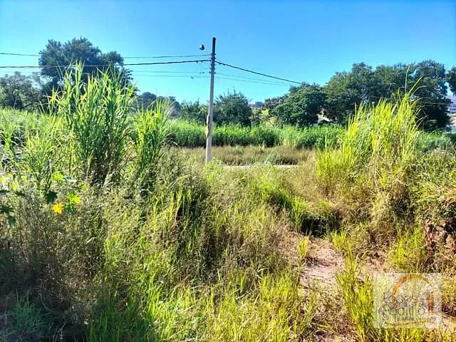 Terreno com 196m², à venda, no bairro Residencial Jardins da Catalunha em Atibaia