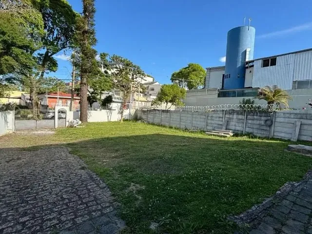 Terreno à venda, no bairro São Francisco em Curitiba