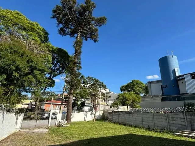 Terreno à venda, no bairro São Francisco em Curitiba