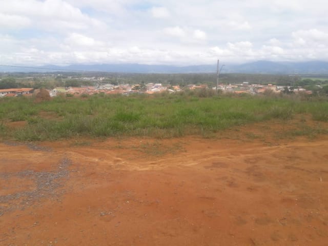 Terreno com 232m², à venda, no bairro Centro em Roseira