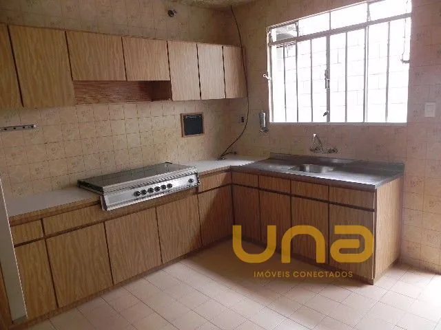 Terreno à venda, no bairro SANTA QUITERIA em Curitiba