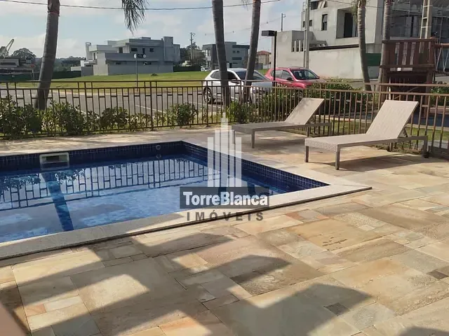 Terreno com 284m², à venda, no bairro Uvaranas em Ponta Grossa